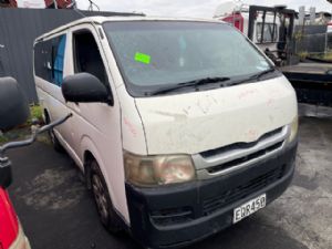 Toyota Hiace TRH200