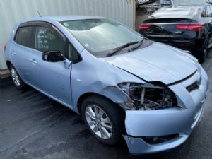 Toyota Auris ZRE152