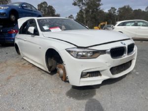 BMW 3 Series  320i E90