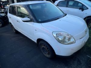 Mazda Verisa DC 2WD 01/04 on