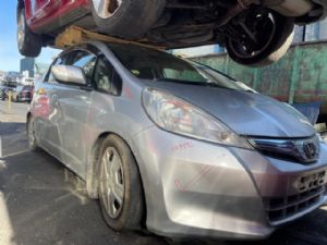Honda Jazz / Fit GP1 Hybrid 2011-2020