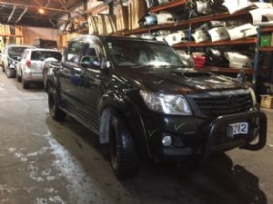 Toyota Hilux KUN26 4WD 11/2013-03/2015