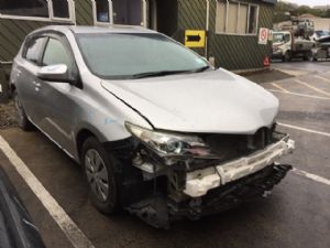 Toyota Corolla ZRE182