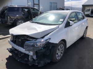 Toyota Corolla ZR182