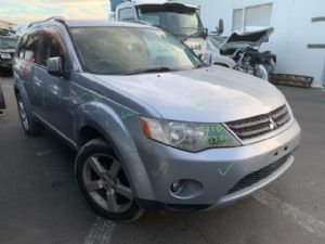Mitsubishi Outlander CW5W 2003-2005