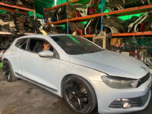 Volkswagen Scirocco 1K8 2009-2013