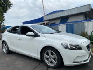 Volvo V40 P1 2012-2015