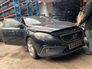 Volvo V40 P1 2012-2015