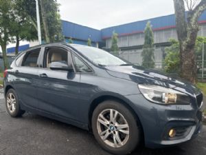 BMW 218i F45
