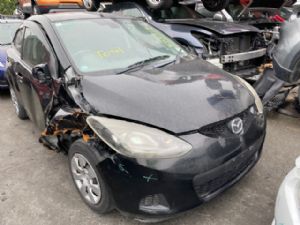 Mazda Demio DE 2007-2014