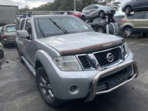 Nissan Navara D40 MNT 4WD 2010-2015