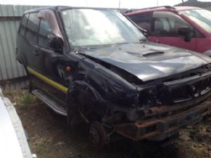 Nissan Mistral R20 1993-1996