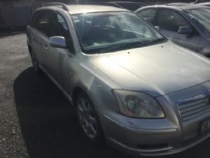Toyota Avensis AZT250
