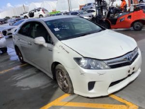 Toyota Sai AZK10