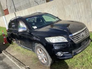 Toyota Vanguard ACA38