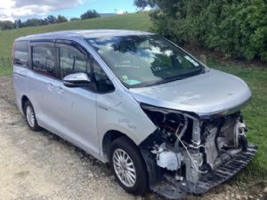 Toyota Noah/Voxy R80 2014-on