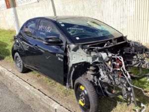 Toyota Yaris MXPH10