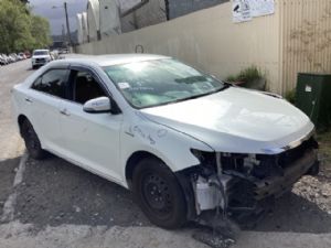 Toyota Camry AVV50