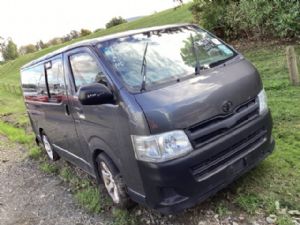Toyota Hiace KDH201 10/06-on