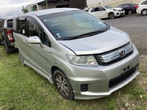 Honda Mobilio/Spike GB3 2014-on