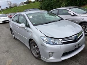 Toyota Sai AZK10