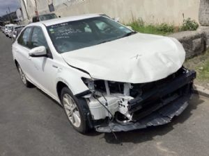 Toyota Camry AVV50