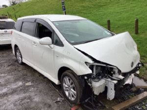 Toyota Wish ZGE20