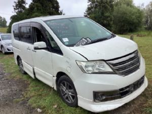 Nissan Serena C26 2010-2014