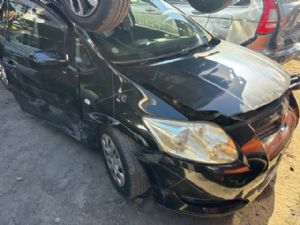 Toyota Auris NZE151