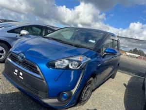 Toyota Sienta NHP170 2015-2016