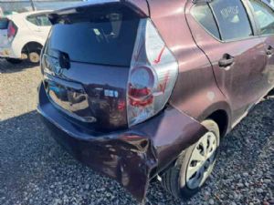 Toyota Aqua NHP10 2011-2015