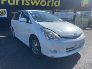 Toyota Wish ANE10 2003-2009