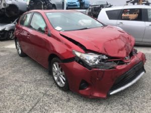 Toyota Corolla ZRE182