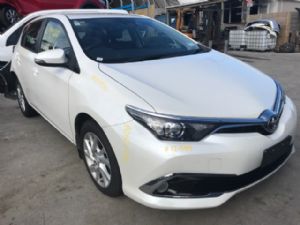 Toyota Corolla ZRE182