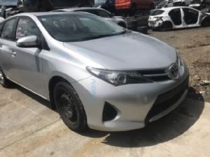 Toyota Corolla ZRE182