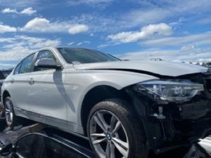 BMW 3 Series  318I F30 LCI