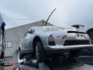 Toyota Aqua NHP10 2011-2015