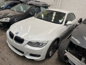 BMW 3 Series  335I E93 LCI