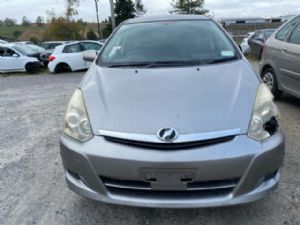 Toyota Wish ZNE10G 2003-2009