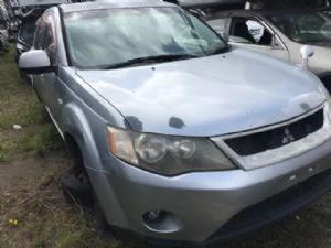 Mitsubishi Outlander CW5W 2003-2005