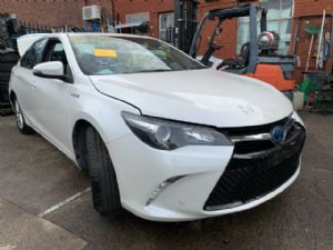 Toyota Camry AVV50