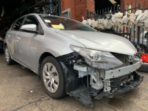 Toyota Corolla ZRE182