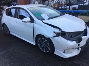 Toyota Corolla ZRE182