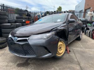 Toyota Camry AVV50
