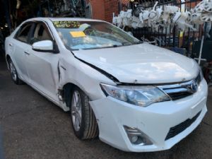 Toyota Camry AVV50