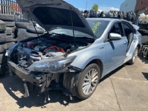 Toyota Camry AVV50