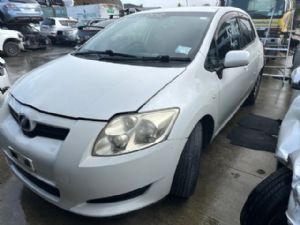 Toyota Auris NZE151