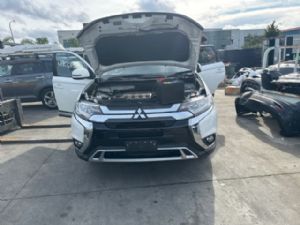 Mitsubishi Outlander GF8 2015->on
