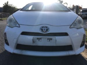 Toyota Aqua NHP10 2011-2015