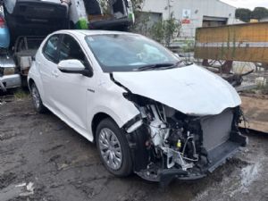 Toyota Yaris MXPH10